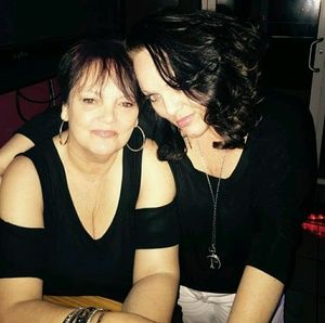 Meet your Posher, Debbie